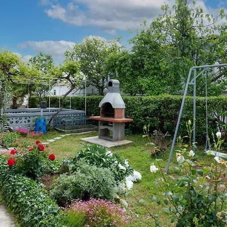 Charming And Tranquil Krk Center - One Bedroom With Balcony