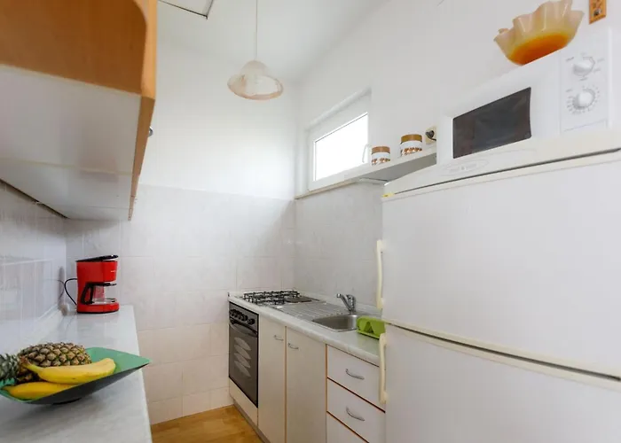 Apartmán Charming And Tranquil Krk Center - One Bedroom With Balcony *