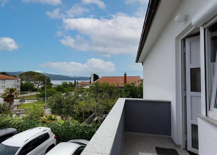 Apartmán Charming And Tranquil Krk Center - One Bedroom With Balcony Krk Town